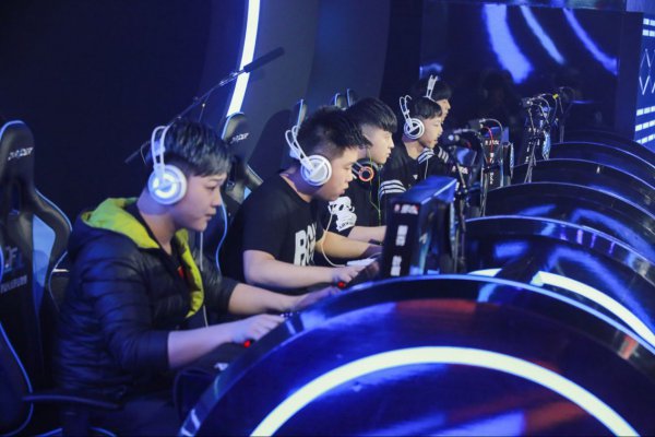 禁让人们思 禁让人们思