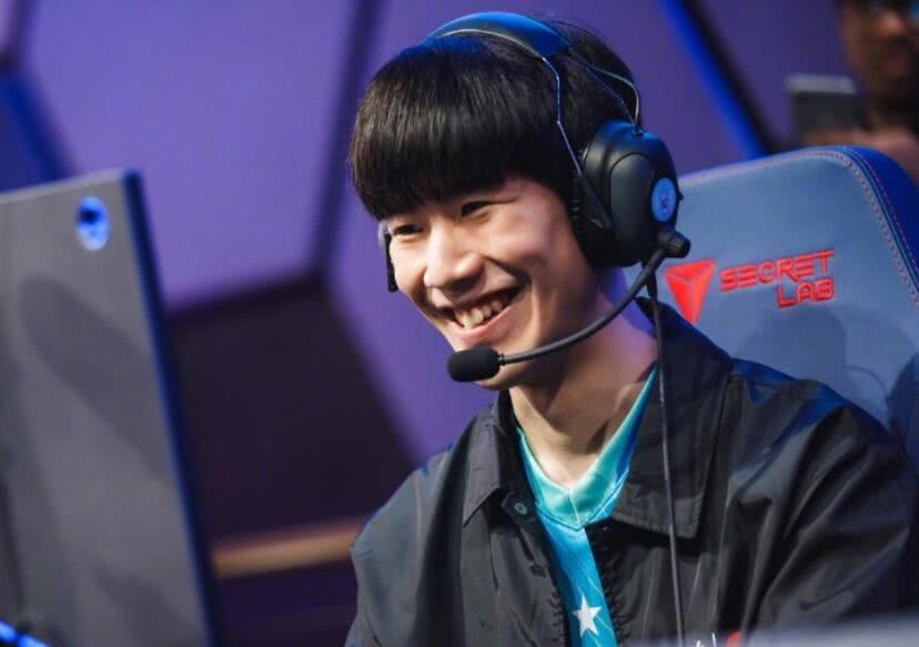 很高兴球进 很高兴球进