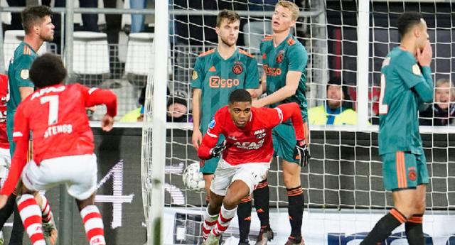 在中国足坛 在中国足坛