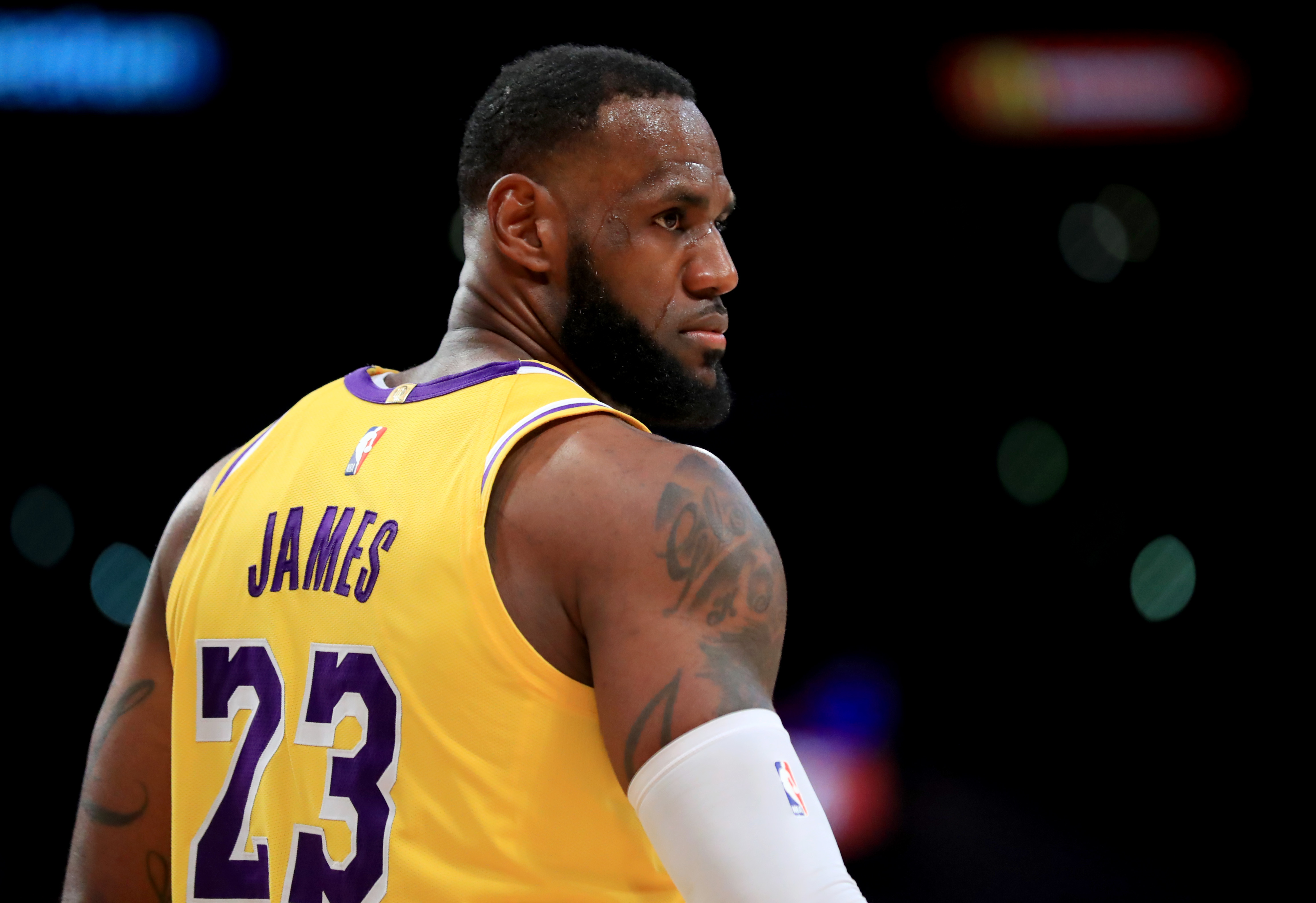 边路协防变 边路协防变